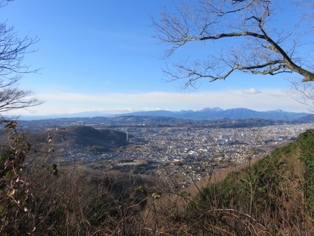念仏山から箱根・伊豆方面の山々