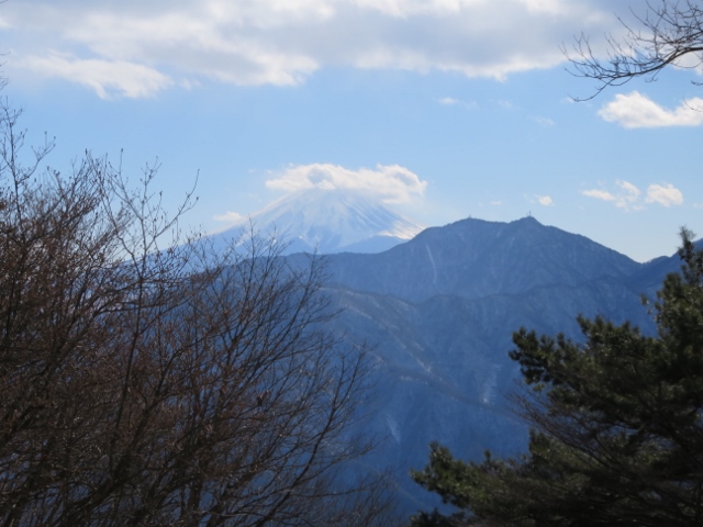 檜平から三ツ峠山 (2)