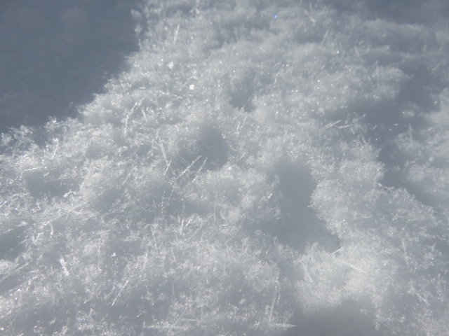 稲村岩尾根で雪の結晶１